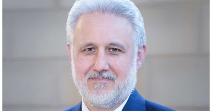 Marius Lazurcă, consilier prezidențial pe politică externă, preia și rolul de consilier pe securitate națională Marius Lazurcă, consilier prezidențial pe politică externă, preia și rolul de consilier pe securitate națională