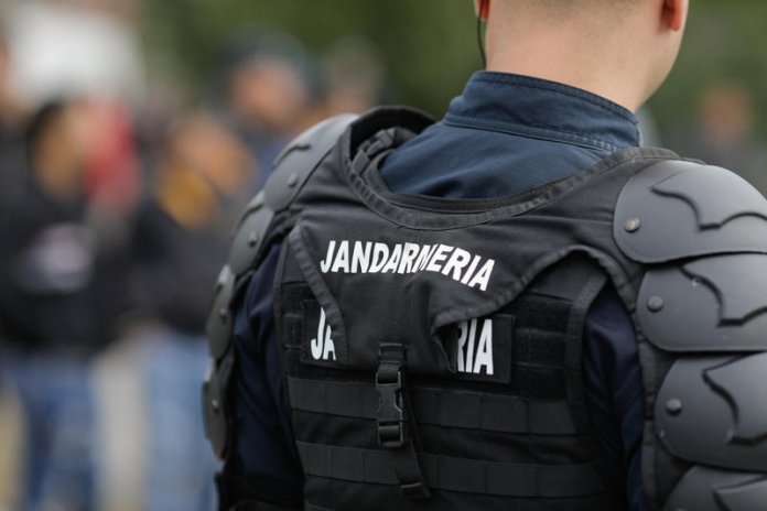 O modificare a conducerii Jandarmeriei București survine la o zi după sancțiunea primită în urma protestului dedicat victimelor Colectiv. Comunicatul oficial al instituției.