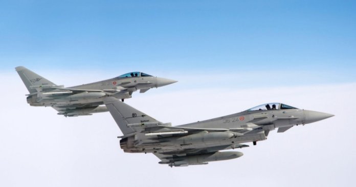 Traian Băsescu: Dispunem de Eurofighter și F-16, însă nu eliminăm nicio dronă. Începem să devenim ridicoli.