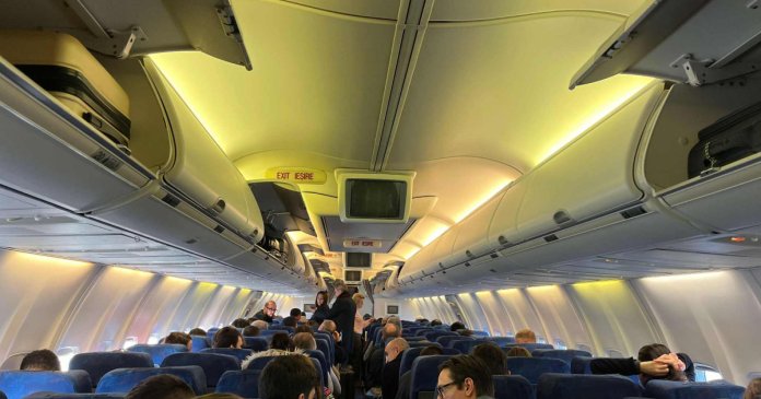 Alerte de securitate la aeroportul din Strasbourg: europarlamentari români reținuți în avion