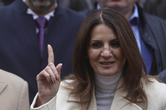 Anca Alexandrescu aduce critici la adresa Recorder. Ion Cristoiu, menționat de Realitatea, indignat de prezentarea documentarului pe TVR 1.