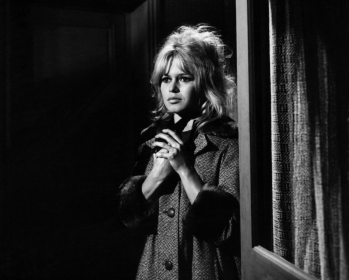 Brigitte Bardot, icoană a cinematografiei franceze, a decedat la 91 de ani: De la simbol al sexualității la militantă pentru drepturile animalelor și susținătoare a Frontului Național / Peliculele care i-au adus renumele