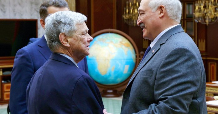 Din spatele negocierilor între SUA și Belarus: Lukașenko și bogățiile sale - deținuții politici și băutura tradițională.