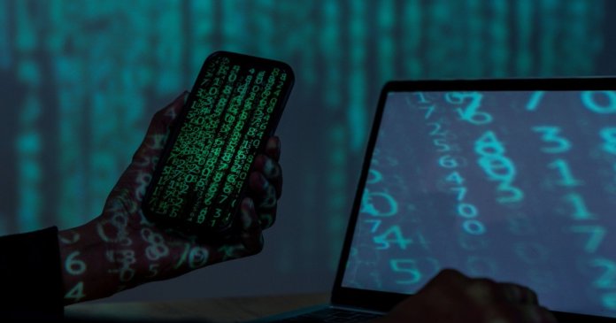 Tinerii care fură milioane de dolari dintr-un singur click. Ex-hackerii divulgă metodele prin care efectuează infracțiuni cibernetice de amploare.