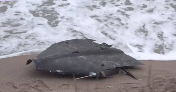 Alertă pe litoral: O dronă a fost găsită pe plajă între Costinești și Tuzla, iar autoritățile au intervenit.