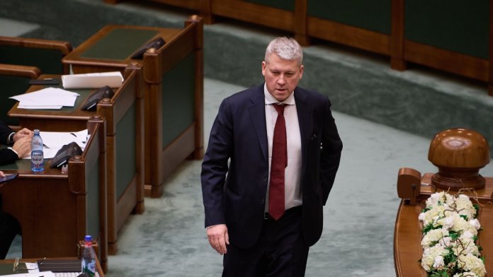 Măsuri implementate după abrogarea plafonării prețului la gaze, începând cu data de 1 aprilie. Executivul stabilește tariful la producători.