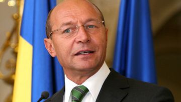 Traian Băsescu: 