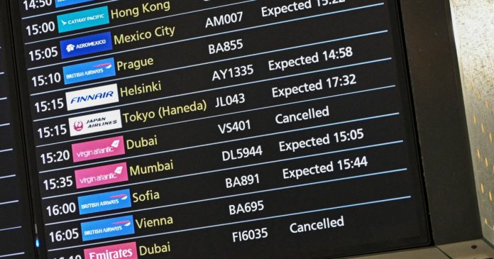 28 de zboruri spre sau din București au fost anulate marți din cauza tensiunilor din Orientul Mijlociu.