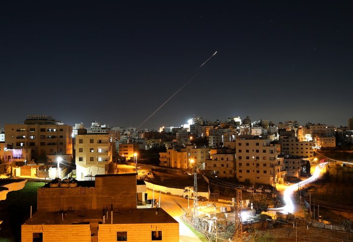 Atac semnificativ în Orientul Mijlociu: Iran a realizat cel mai amplu raid de până acum, având ca țintă o bază americană; răspunsul prompt al Israelului.