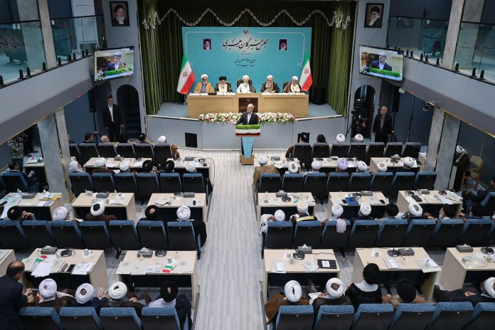 Cine este Mojtaba Khamenei, noul conducător suprem al Iranului?