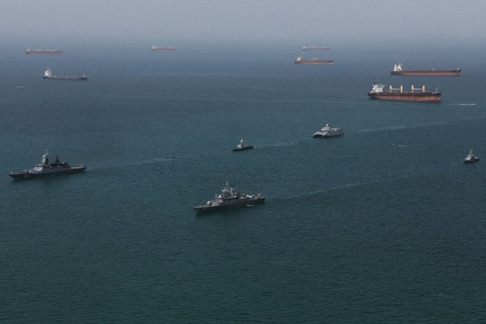 Armata Iranului subliniază că va reacționa cu o intensitate ridicată: va închide Marea Roșie, Golful Persic și Marea Oman, dacă blocada impusă de americani continuă.