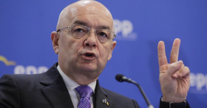 Emil Boc, avertisment adresat PSD și Opoziției: Partidele care susțin moțiunea de cenzură sunt obligate să constituie noul Guvern