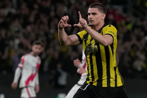 Meciul pe care Andrei Rațiu ar dori să fie uitat! A avut o ratere incredibilă și a generat un penalty.