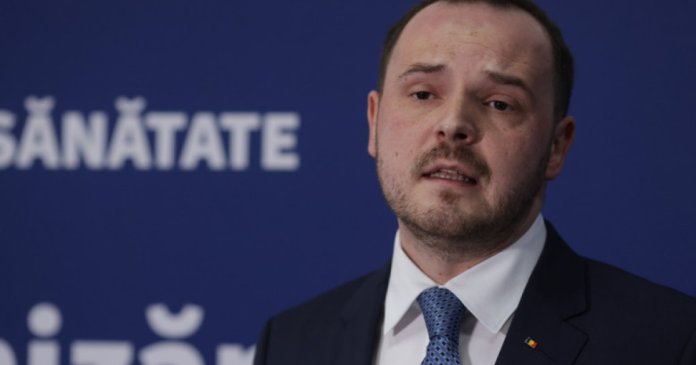 Rogobete: O potențială rezolvare ar putea fi echilibrarea sumei de trei miliarde de lei datorate Pfizer cu alte medicamente...