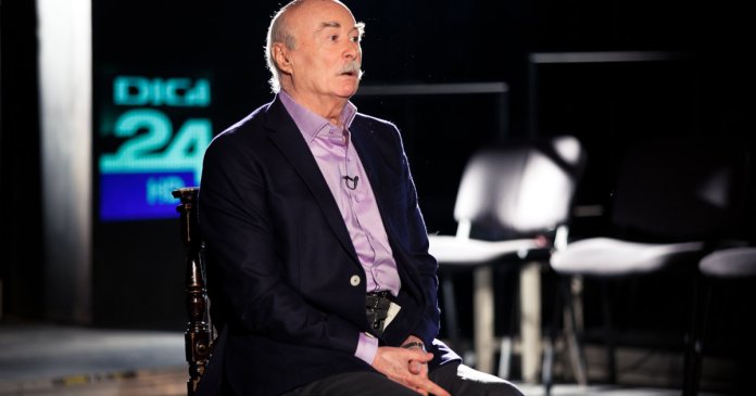 Tudor Gheorghe, internat în condiții grave la spital. Artistului i s-ar fi deteriorat starea de sănătate în hotelul în care se afla...