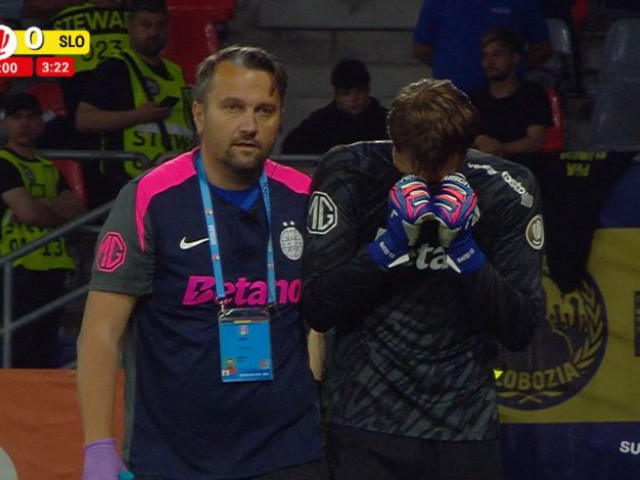 Matei Popa, substituit înainte de interval în FCSB - Slobozia! A plâns la părăsirea terenului