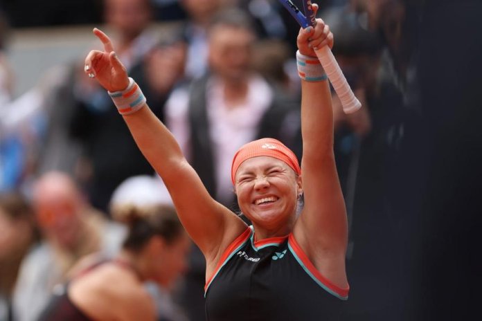 Aryna Sabalenka, ÎNTRACTĂ din Roland Garros în „sferturi”! » Diana Shnaider a învins-o pe numărul 1 mondial