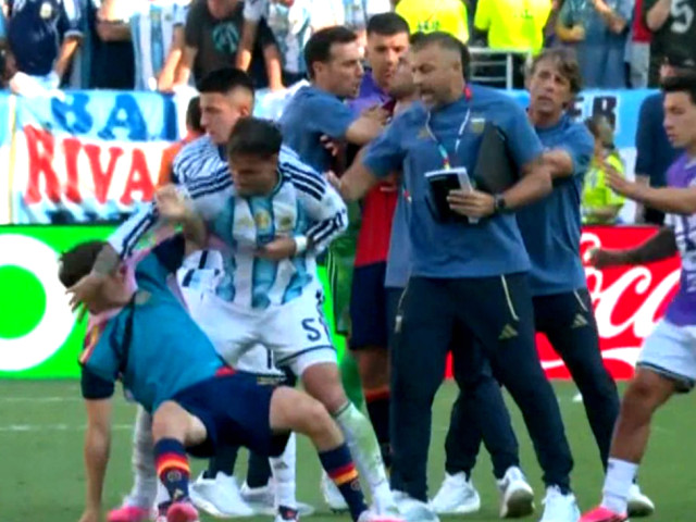 Confuzie după Spania - Argentina 1-0: Gavi și Paredes s-au atras în conflict! Scene uluitoare