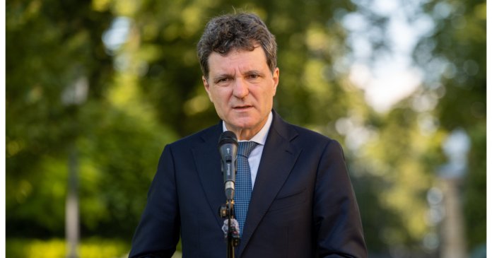 Nicușor Dan: „Cetățenii români speră la finalizarea crizei politice, însă soluția nu este în mâinile mele, ci ale partidelor”
