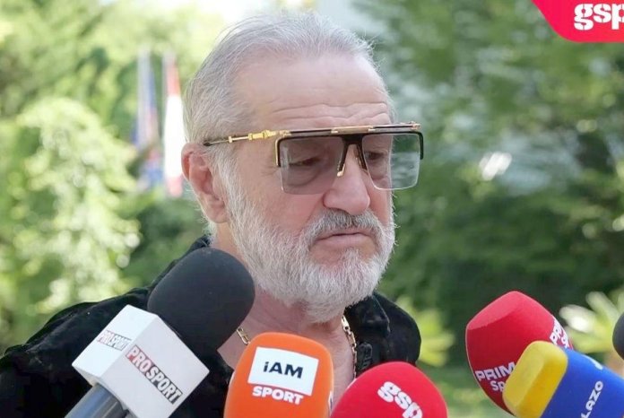 Gigi Becali a reacționat vehement după înfrângerea cu CFR Cluj: „Sunteți la curent cu ce plăteam pentru Tănase? Nu va mai evolua niciodată la mijloc!”