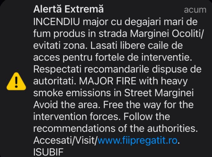 Incendiu de mari dimensiuni în București. Mesaj RO-Alert trimis la 2:12 AM. Fotografii cu nori uriași de fum.