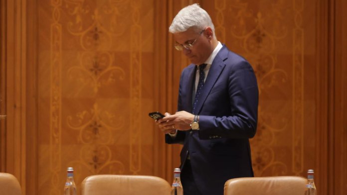 Surse: Răspunsul de la Bruxelles referitor la Legea salarizării. Alternativa sugerată pentru găsirea fondurilor: lărgirea CASS la pensii.